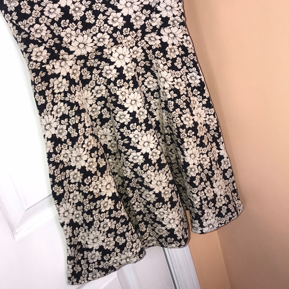 Dress 👗 - Picture 3 of 3